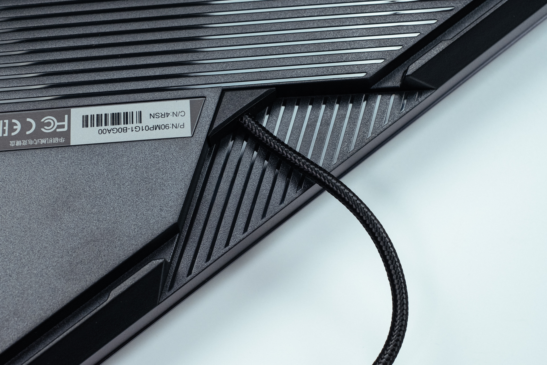 rog游侠竞技版红轴机械键盘评测,rog游侠rx键盘pbt版