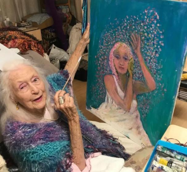 106岁芭蕾舞女终身未婚却人人羡慕：长寿秘诀，远离男人，多跳舞