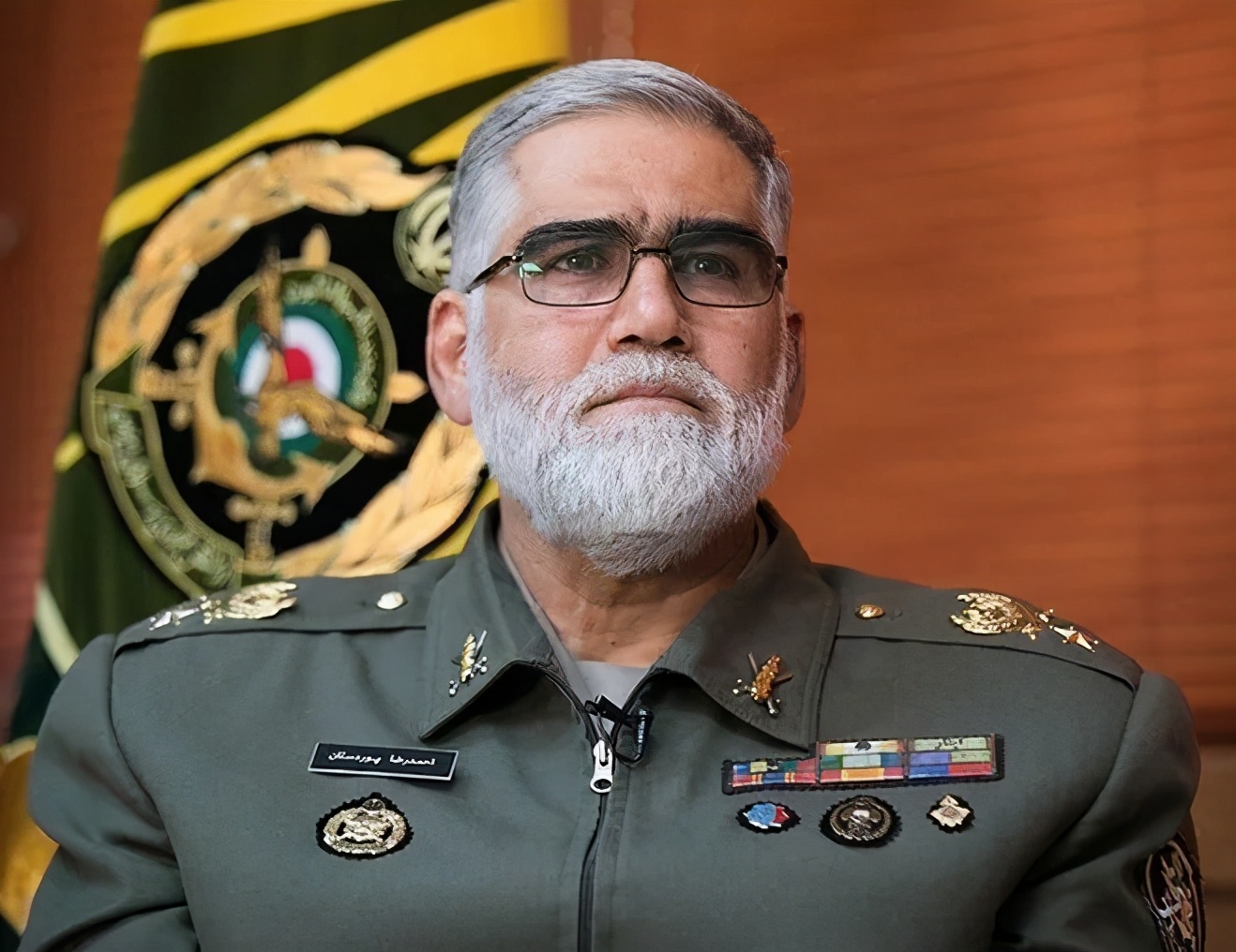 伊朗军事设备有多少,伊朗自主研发手机