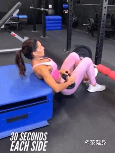 臀部腰疼怎么锻炼,臀肌弱竟会导致腰痛