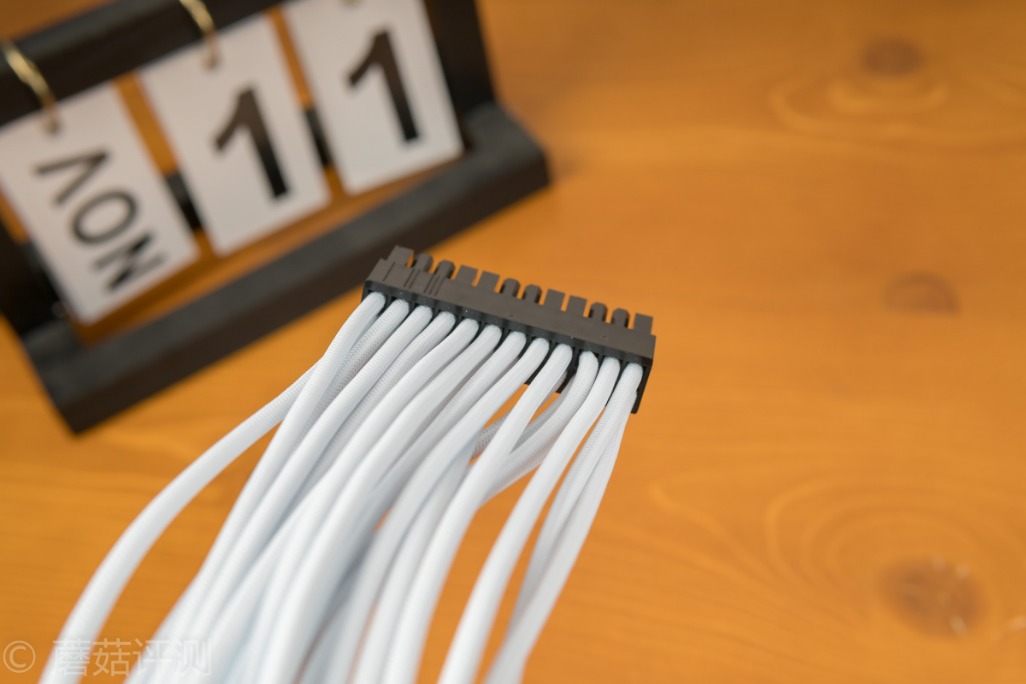 电源模组装机走线,全模组电源电脑装机走线教程