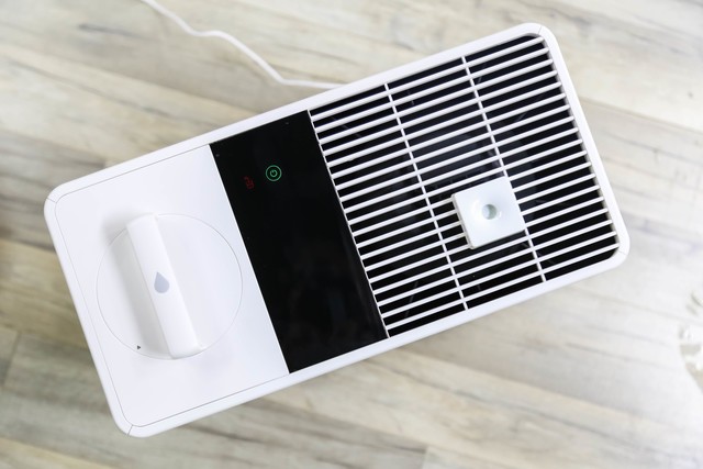 四倍差价“差”在哪?352VS巴慕达谁能拯救干燥冬季?