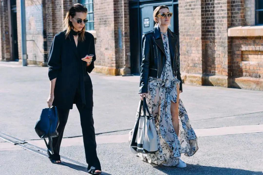 mo&co杨幂代言2020,杨幂代言moco品牌的宣传图