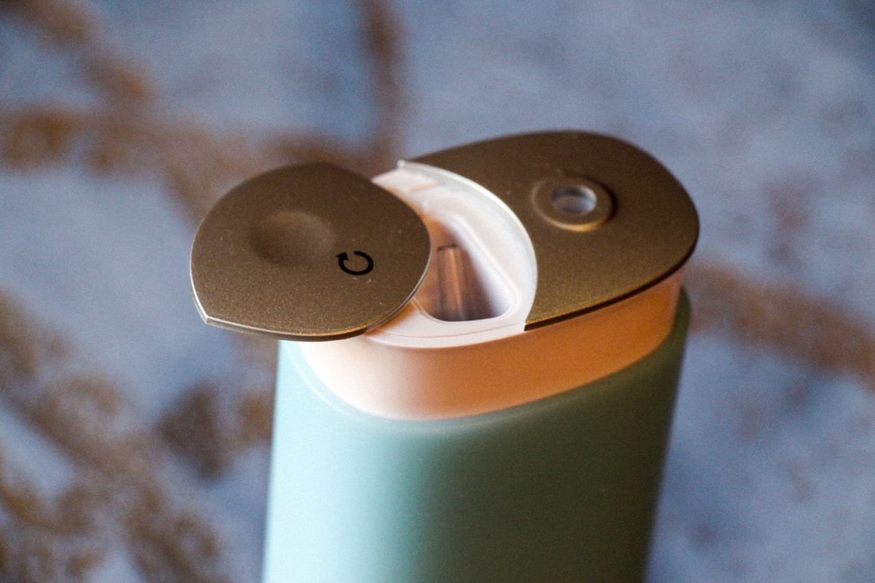 冲牙器有可以装到口袋里的吗,不建议使用冲牙器