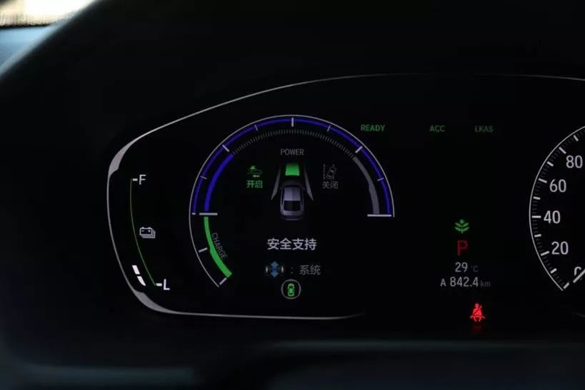 ​如何让一辆车更有高级感，雅阁说用混动