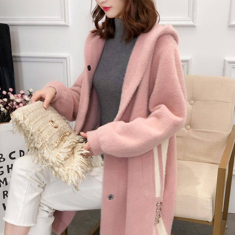 洋气大码女装显瘦减龄本命年,190斤大码女装穿搭新年冬款