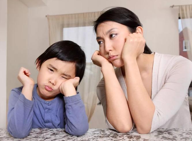 为什么父母总是出尔反尔,家长老是出尔反尔该怎么反击