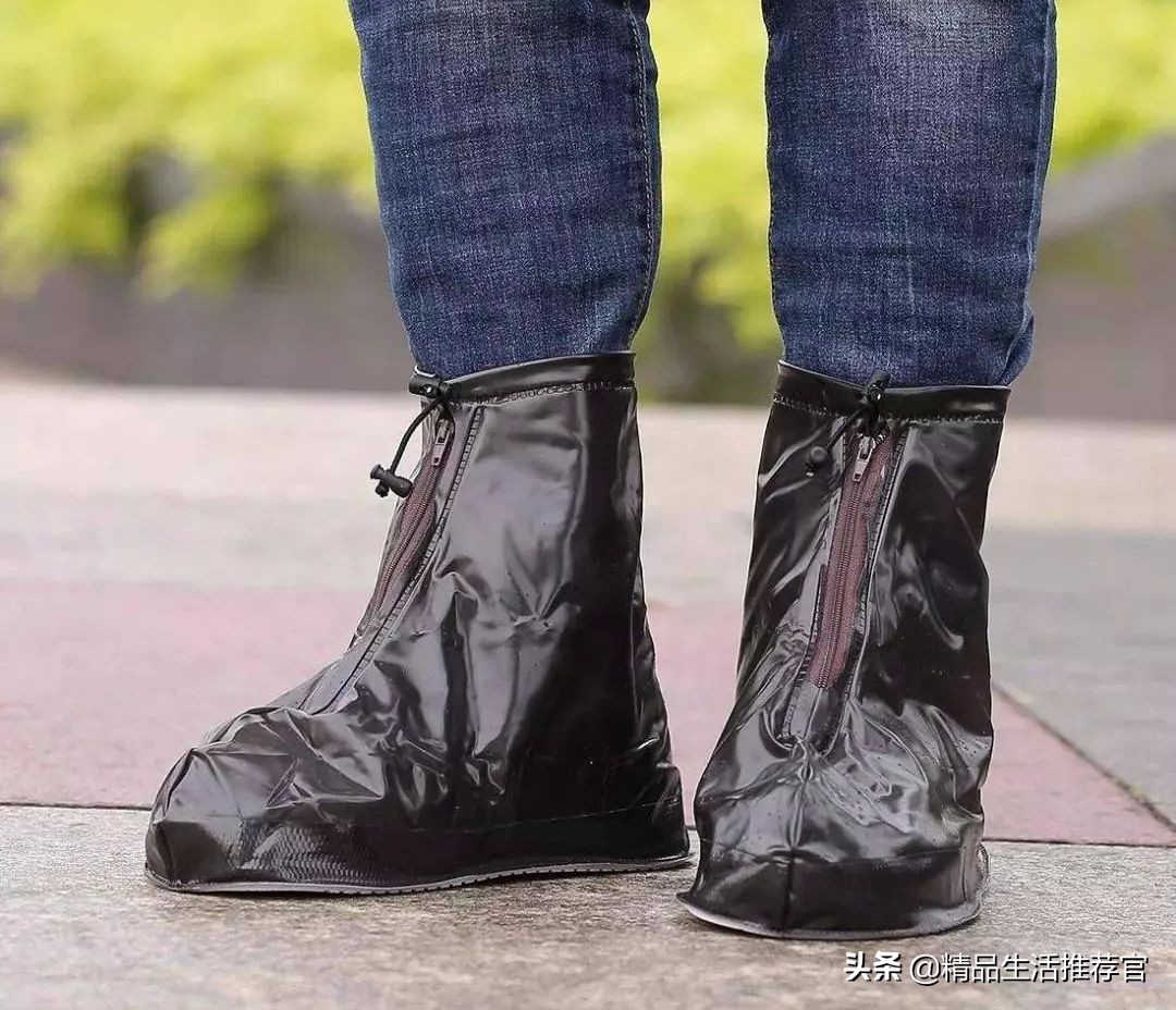 暴雨天鞋子湿了怎么办,夏天鞋子被淋湿怎么办