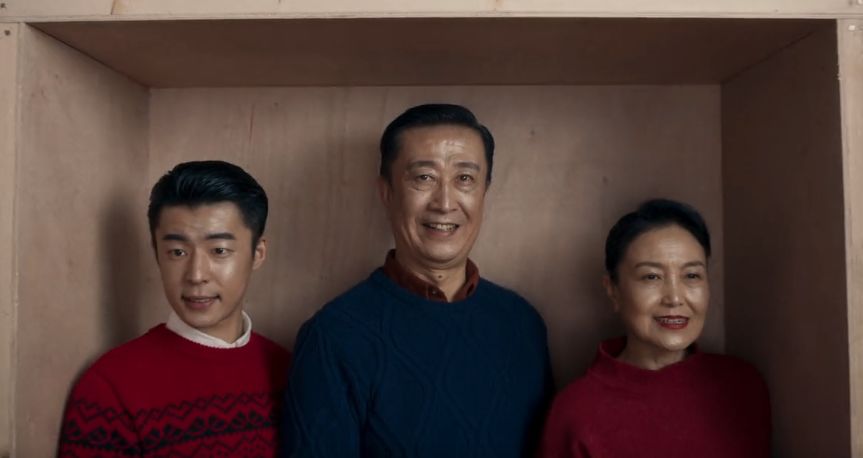 这个华裔姑娘造了个“机器人男友”:他比前任懂我……