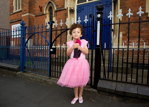 家有男孩家长要注意培养哪些能力,家里有男孩的怎样培养出男子汉