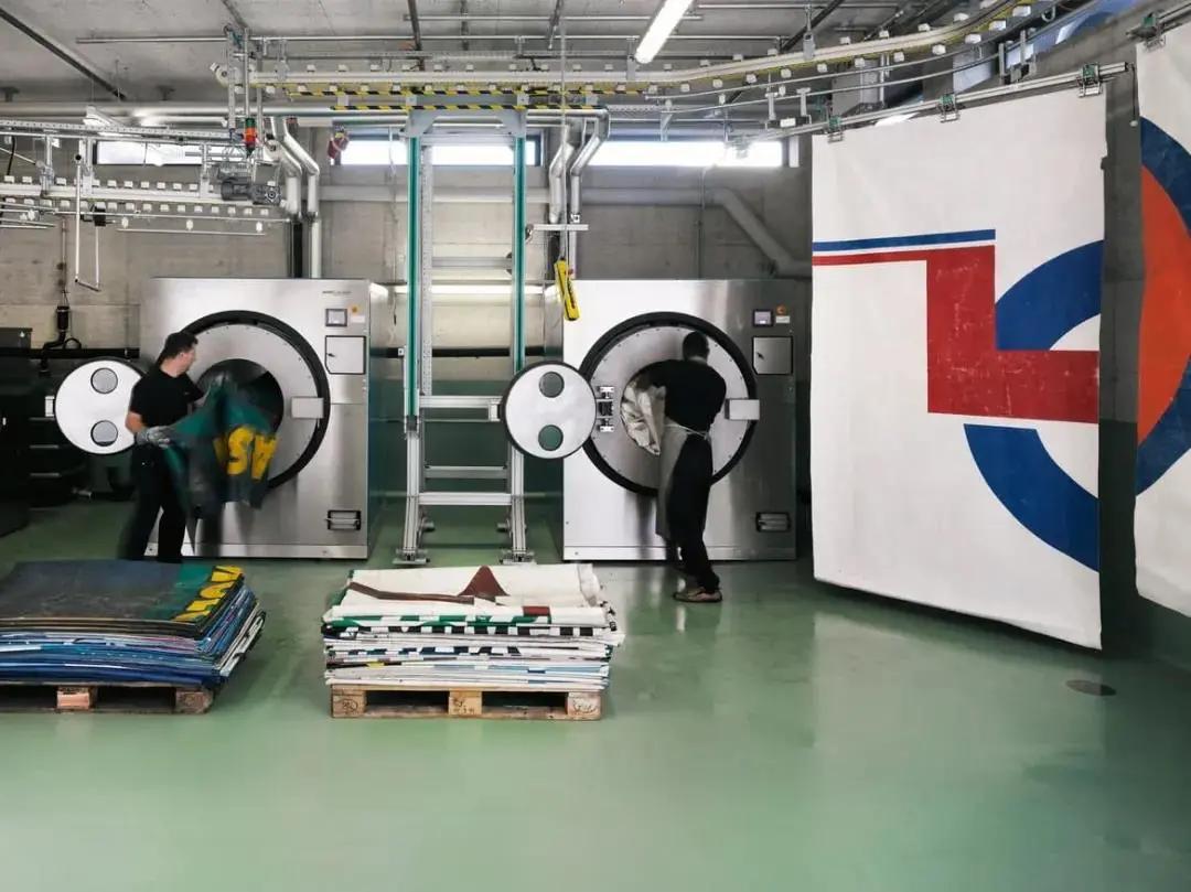 好物之走进瑞士丨Freitag：一块破布的逆袭，从废品站走出的潮牌