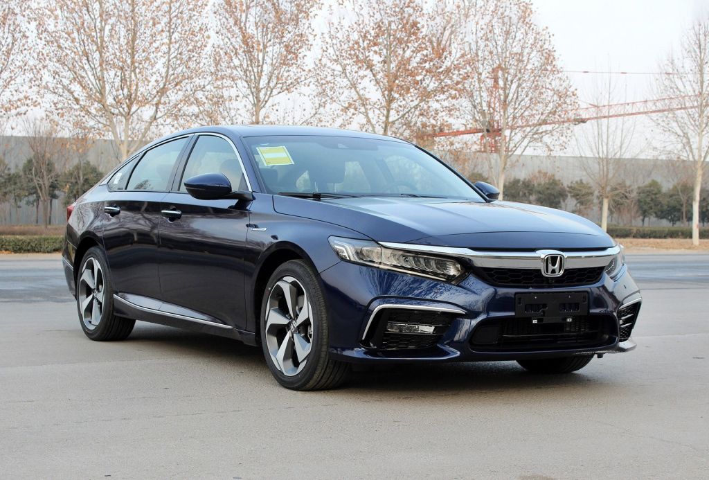 雅阁21款星空限量版为什么不保值,雅阁亲兄弟车型