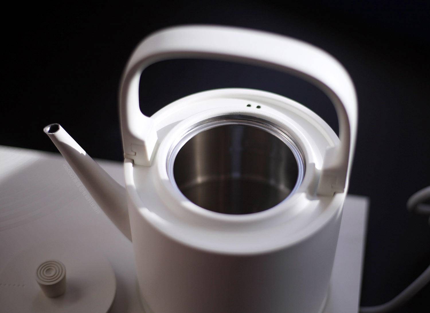 便携式电热水壶测评 (既便宜又好用的便携式电热水壶)