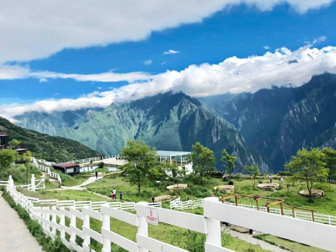 大草原网红打卡地,牧场网红打卡点