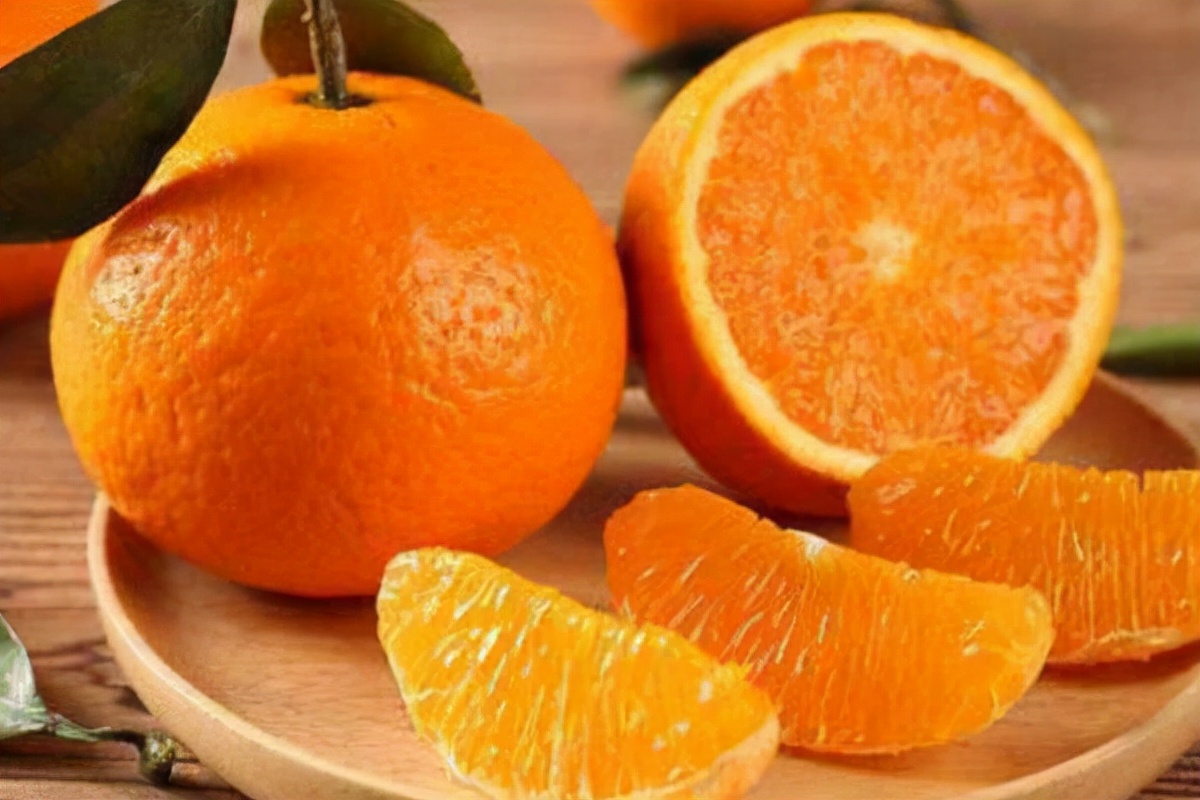 甲状腺结节垂直位癌变的几率多大,甲状腺结节多个结节融合而成