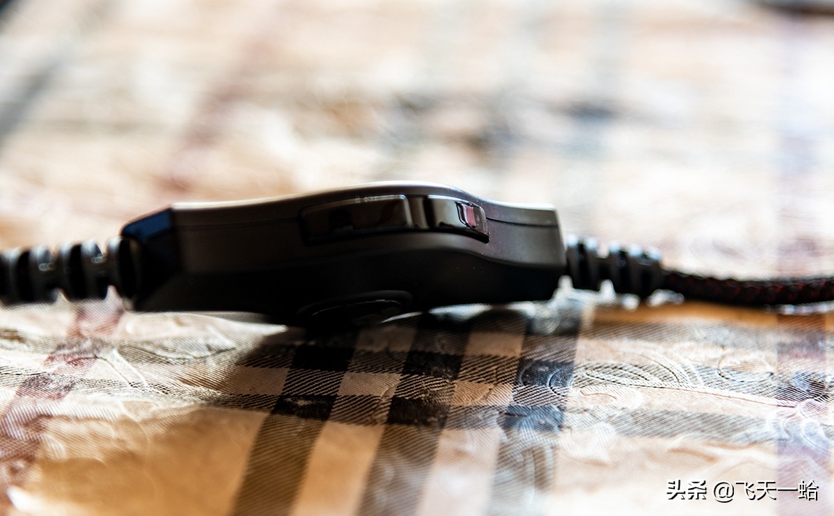 威刚固态xpg测试,威刚xpgs20有什么特点