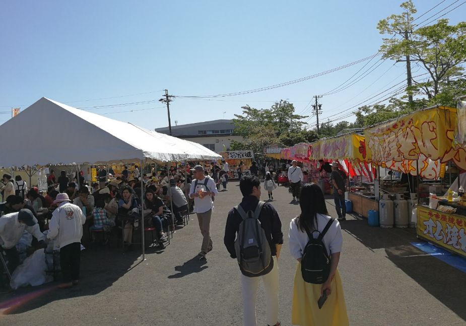 “碰瓷”日本美浓烧集市,我们最动心的却是一个木质便当盒