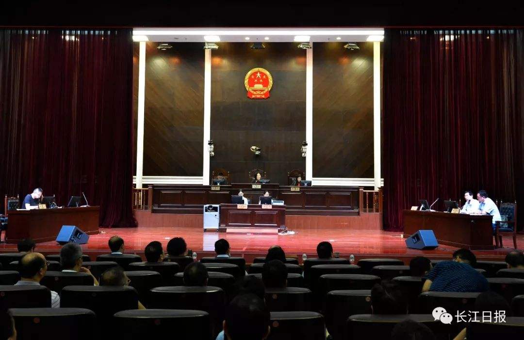 轿车副驾驶座高难度实施强奸：零口供强奸案如何认定（附判决书）