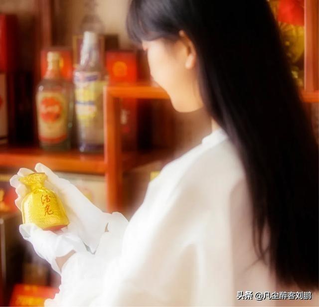 @湘西州人,|湘酒记忆|一座城·一瓶酒|