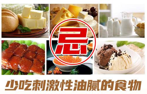 饮食清淡头发还出油,脸上出油严重头发油得快