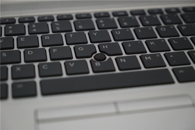 惠普elitebook840g4怎么样,惠普一键防窥