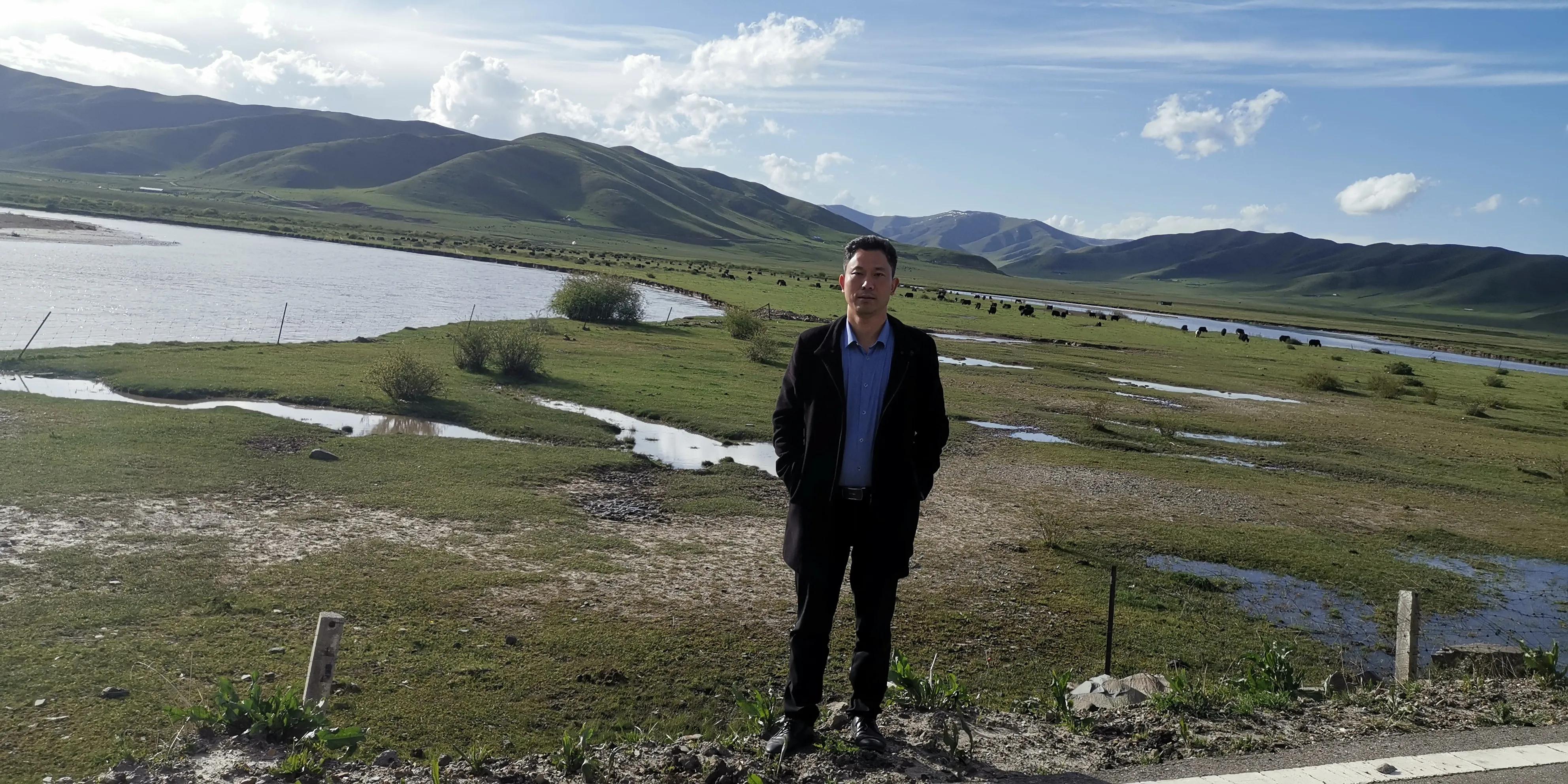 美不胜收的红原大草原,最美蓝天白云大草原