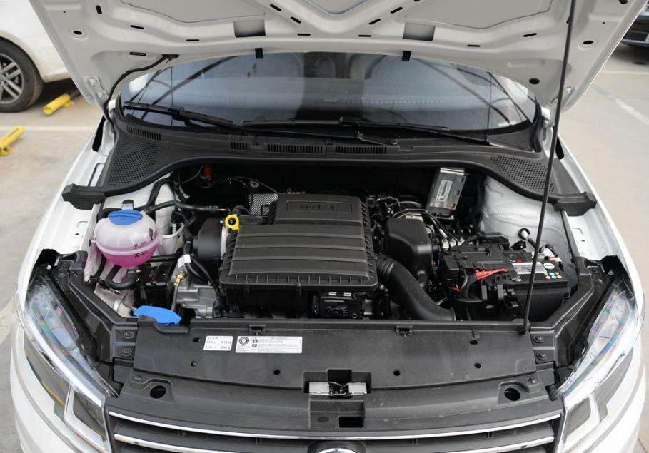 油耗低至6l的有哪些车,油耗6l不足10万的车