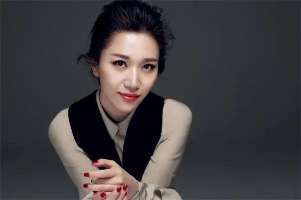 关晓彤啊,你到底是有多缺钱啊?