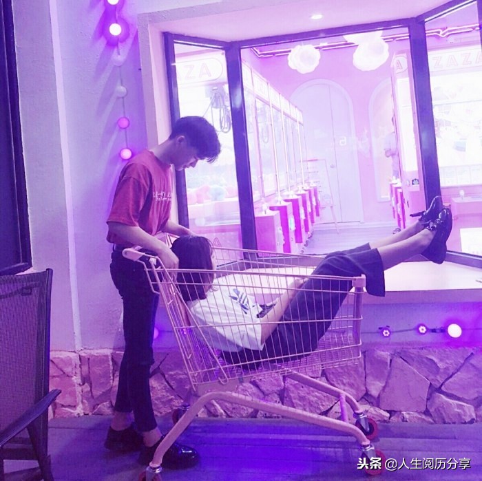 经典的爱情说说句子,唯美犀利,发朋友圈表达一下心情!