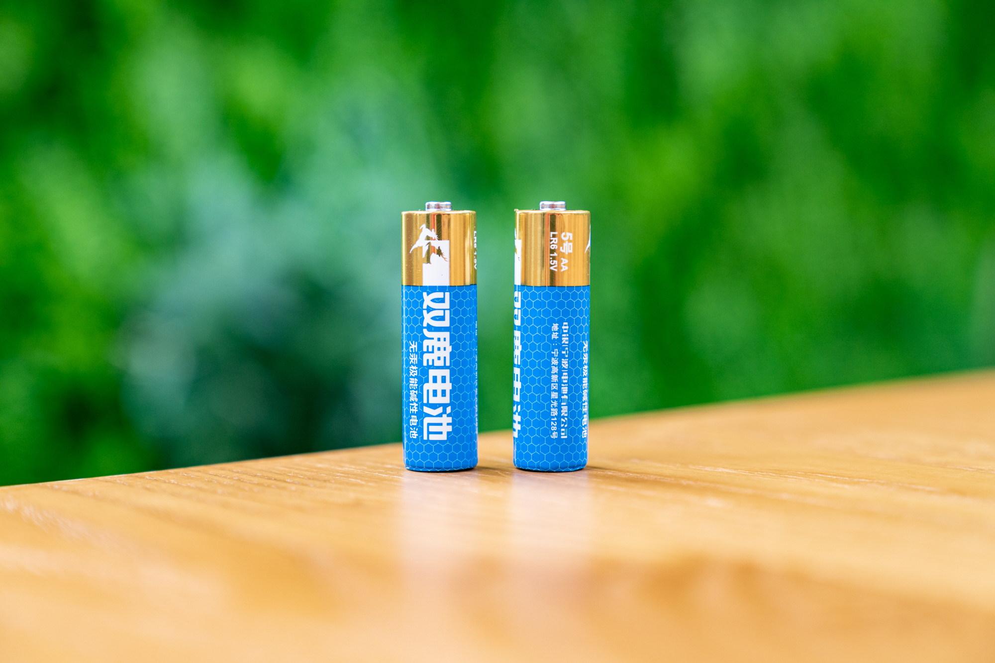 5号电池南孚金霸王哪个好,5号碱性电池双鹿