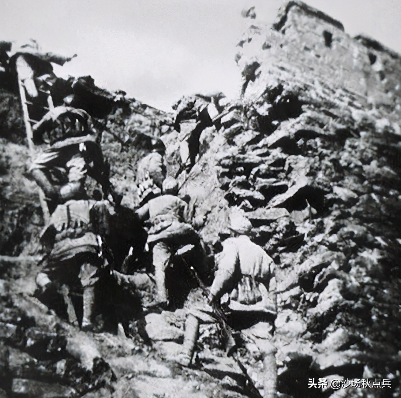 日本无条件投降伪军,日本投降后上百万的伪军下场如何