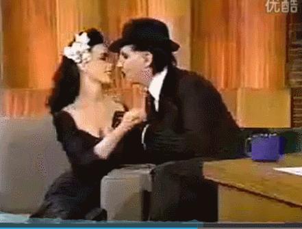 世上最香艳夫妇，也是*物尤**与魔鬼的组合，他们擦出的爱情会持久吗