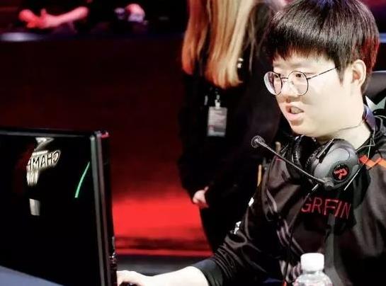 lck鍜岄粦椹琯rf,lck澶ч粦椹琯rf