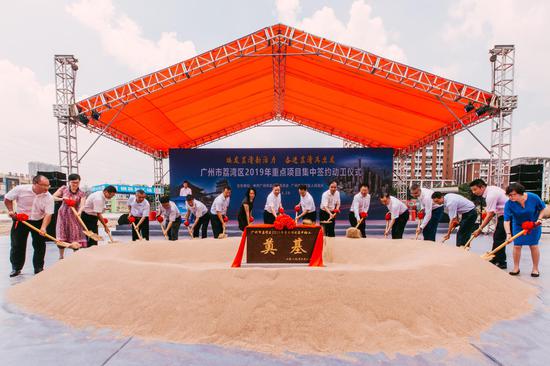 万科551亿广信资产包,停工五年开发商涨价后续