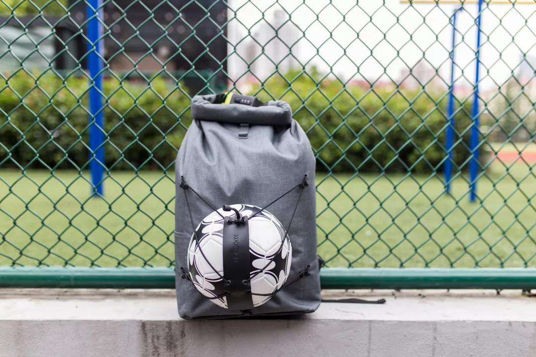 型男旅行背包,型男背包男士