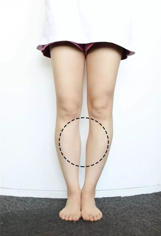 衣柜里必须要有直筒牛仔裤百搭,衣柜牛仔裤款式