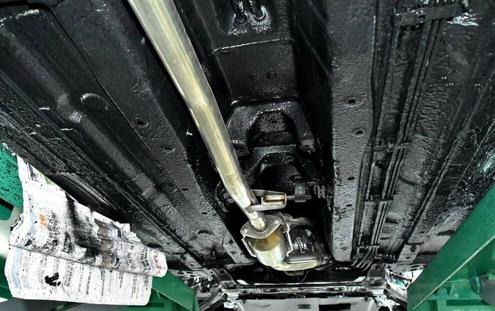 汽车底盘装甲是什么有必要装吗,汽车底盘装甲和不装甲对比图片