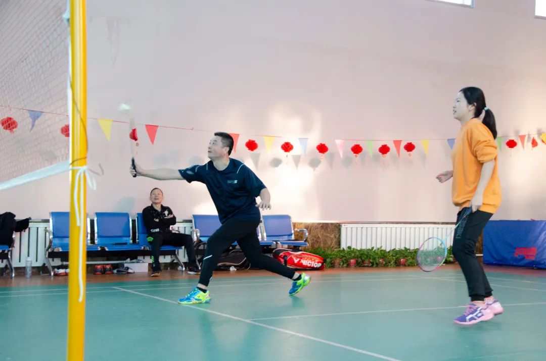 举办激扬青春筑梦警营羽毛球比赛,派出所开展羽毛球比赛简报