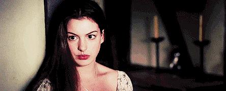 手拿包包女生小巧精致,轻便女手拿包