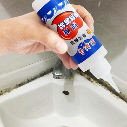 灶台打玻璃胶的地方发黑怎么去除,卫生间玻璃胶发黑发霉怎么清除