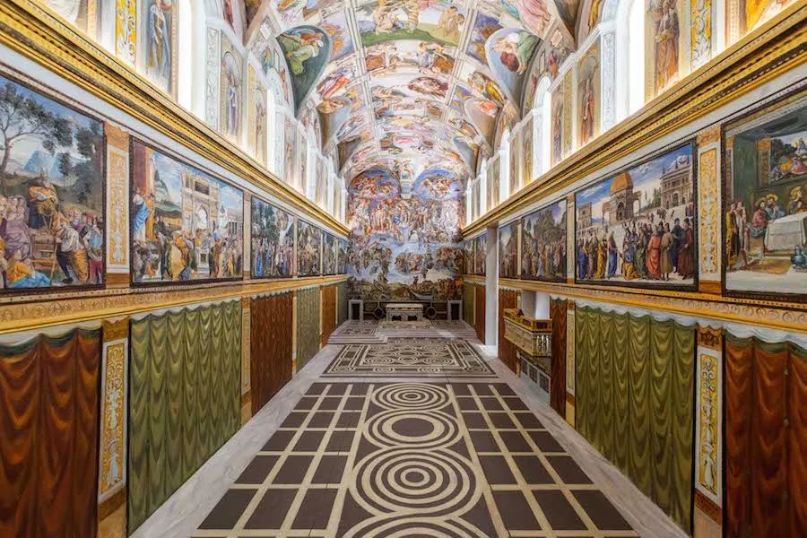 艺术家卡特兰什么实力,卡特兰把一根香蕉粘在墙上