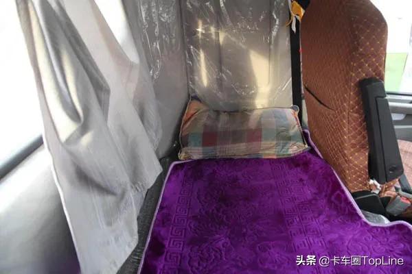 大运会记者采访视频小朋友,大运重卡客户心声