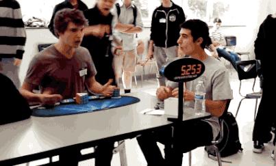 魔方怎么样能控制在1分钟以内,魔方是如何做到突破30秒的