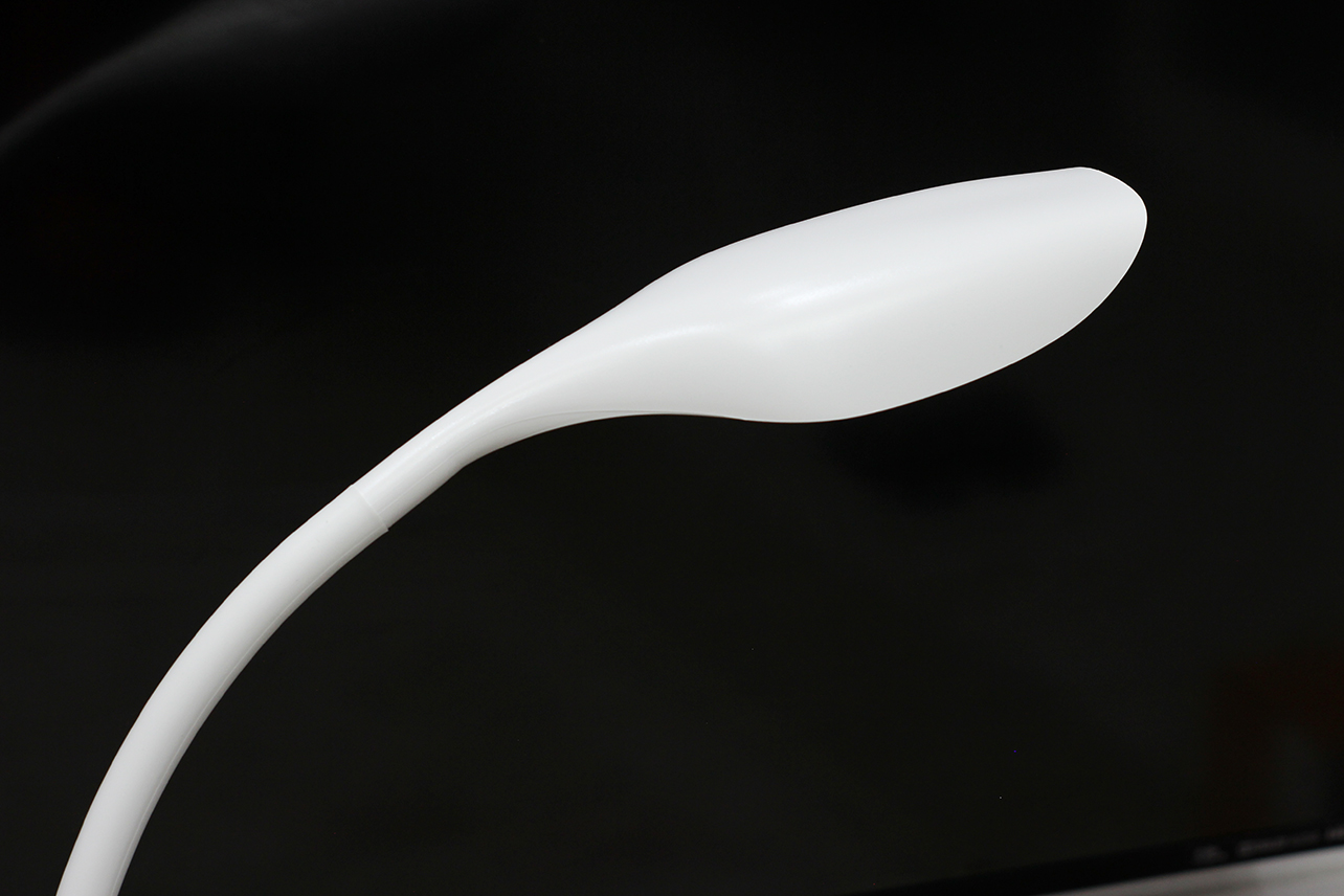 led护眼小台灯书桌学习,巴斯夫小太阳