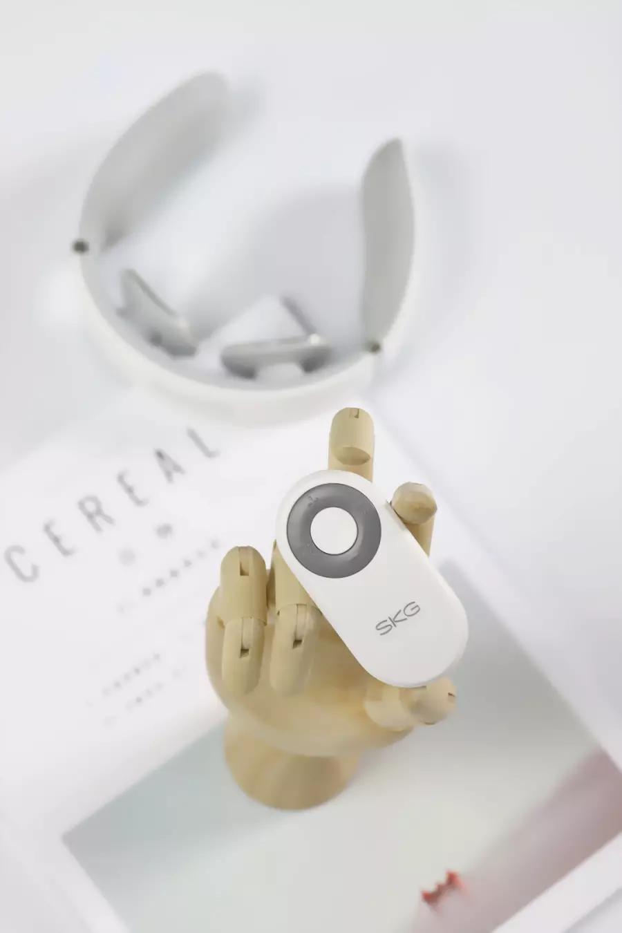 中频治疗仪按摩颈椎,颈椎按摩仪低频脉冲