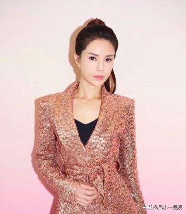 最美小龙女李若彤近况曝光,李若彤马甲线小龙女