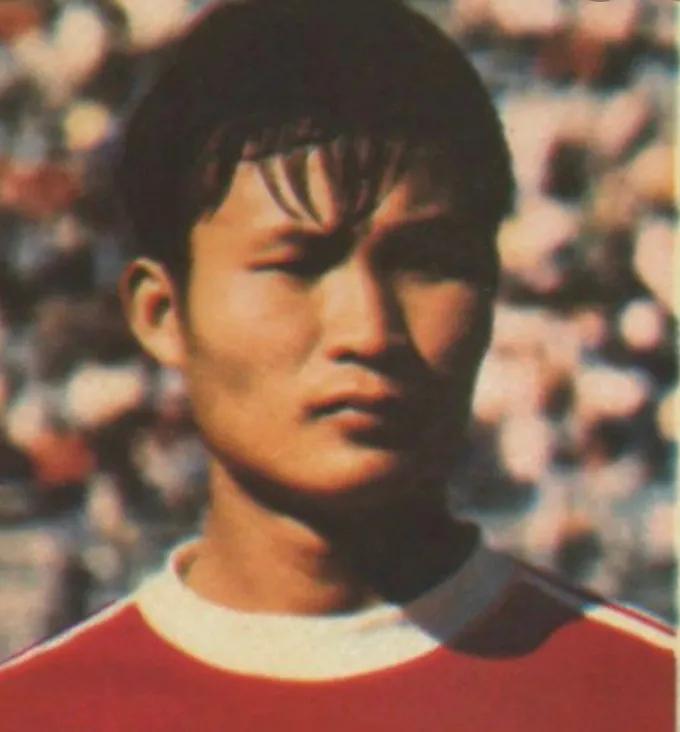 中国足球运动员怀念张恩华,足球黑子张恩华