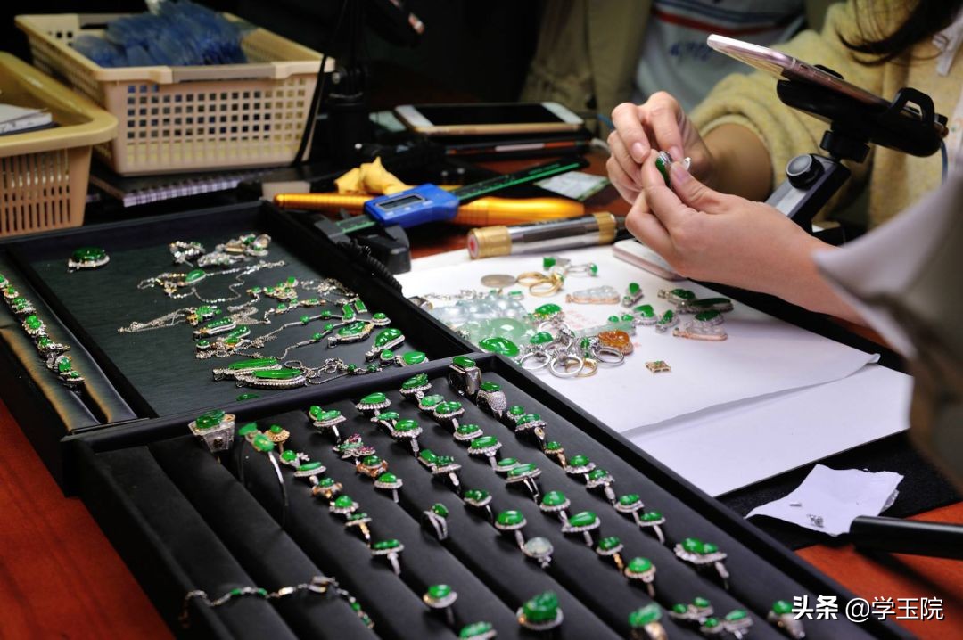 翡翠珠宝的趋势,翡翠珠宝行业平台