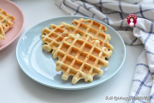 香葱肉松火腿酥饼,香葱肉松小酥饼