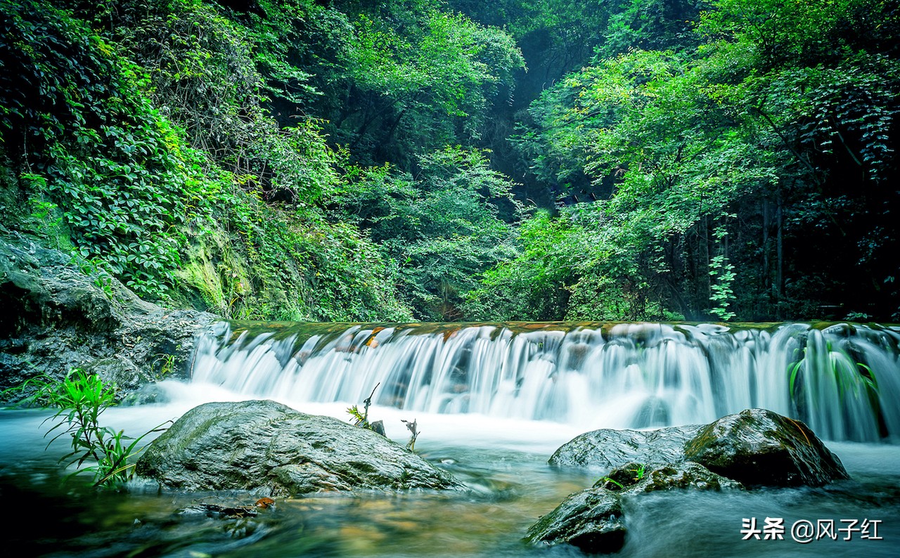 湖北网红玻璃水滑道多少钱,玻璃漂流武汉